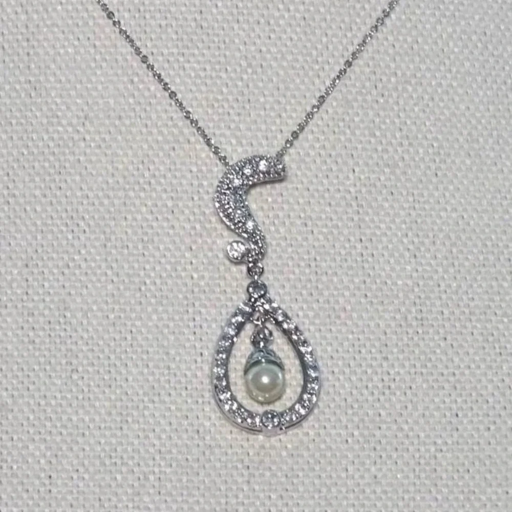Necklace Silver Faux Pearl CZ Teardrop Lobster Clasp New with Tags